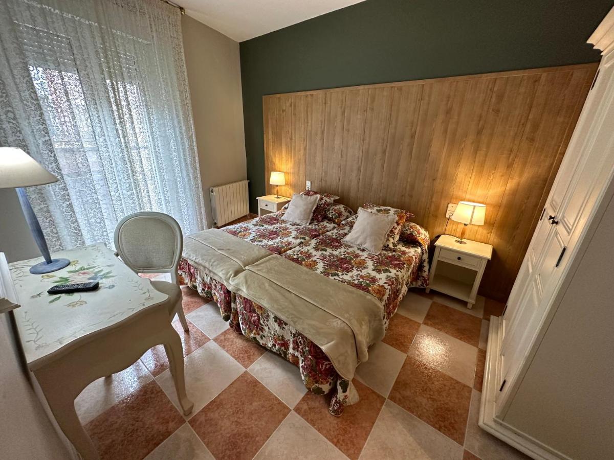 Hostal Bonavista Cervera  Εξωτερικό φωτογραφία