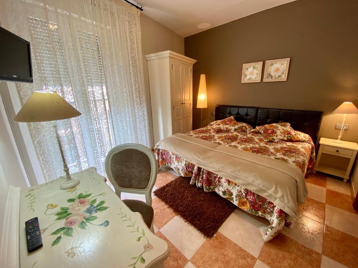 Hostal Bonavista Cervera  Εξωτερικό φωτογραφία